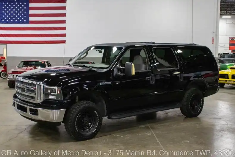 2005 Ford Excursion XLT 4X4 6.8L's photo