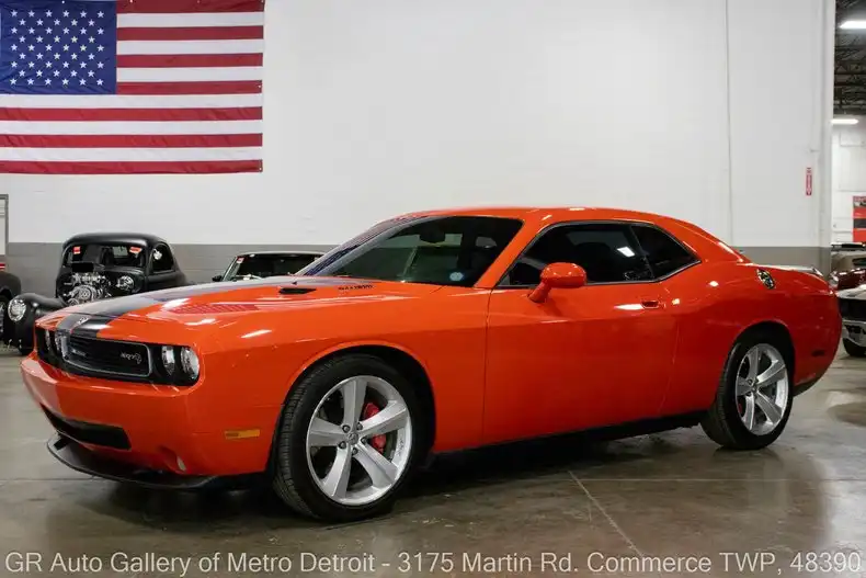 2009 Dodge Challenger SRT8's photo