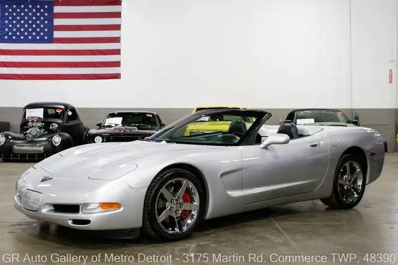 2002 Chevrolet Corvette Convertible's photo