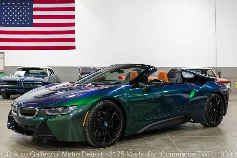 2019 BMW i8 Roadster's photo