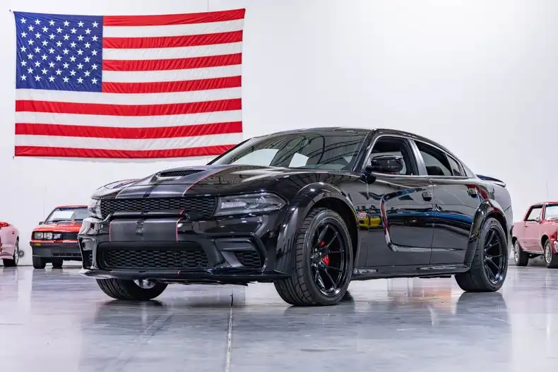 2020 Dodge Charger Scat Pack's photo