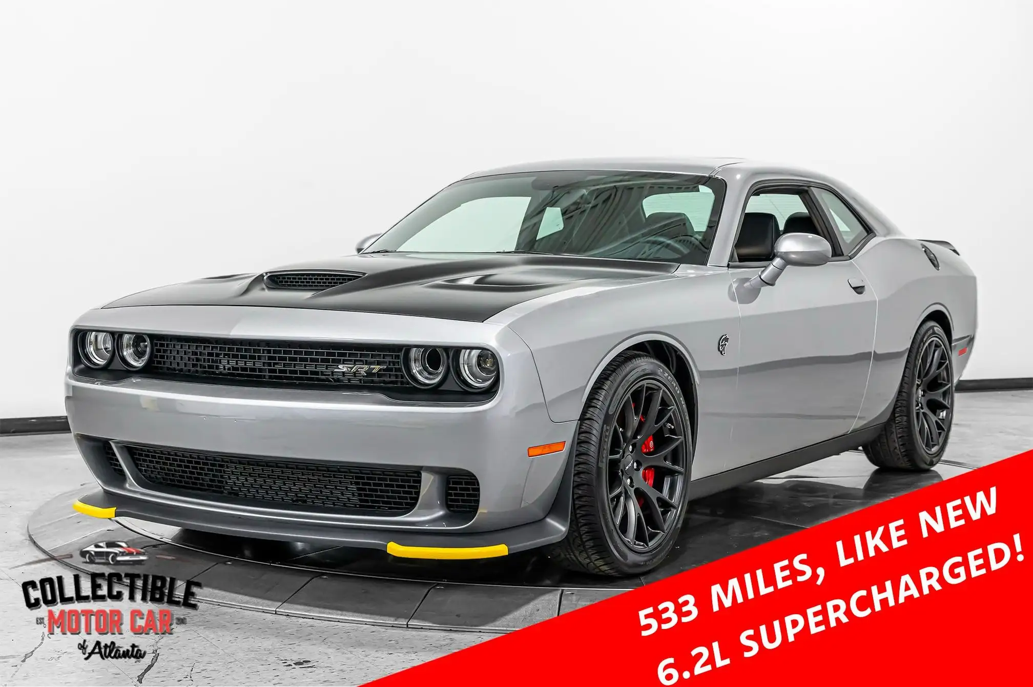 2016 Dodge Challenger SRT Hellcat photo 1