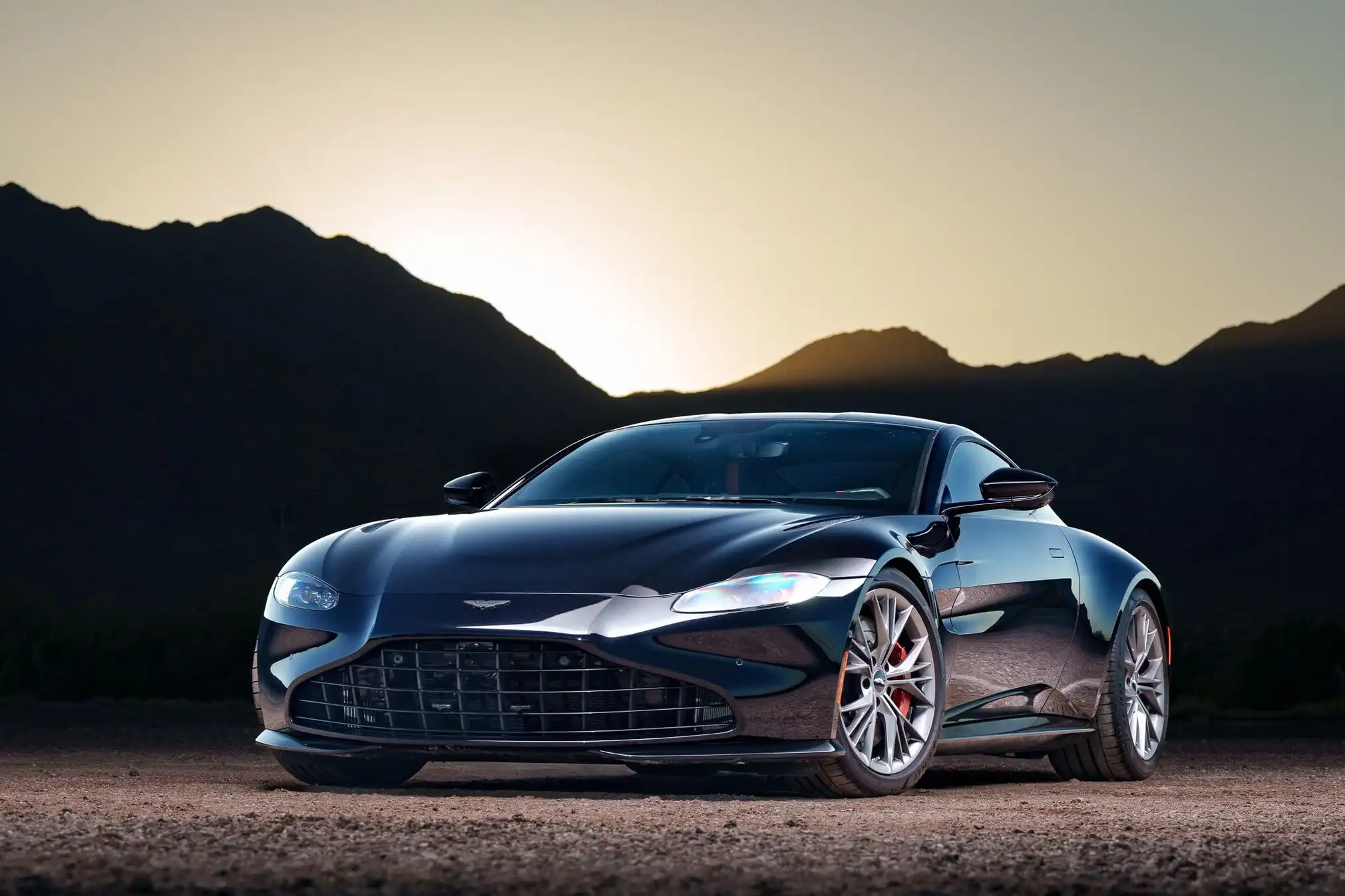 2021 Aston Martin Vantage 4.0 V8's photo