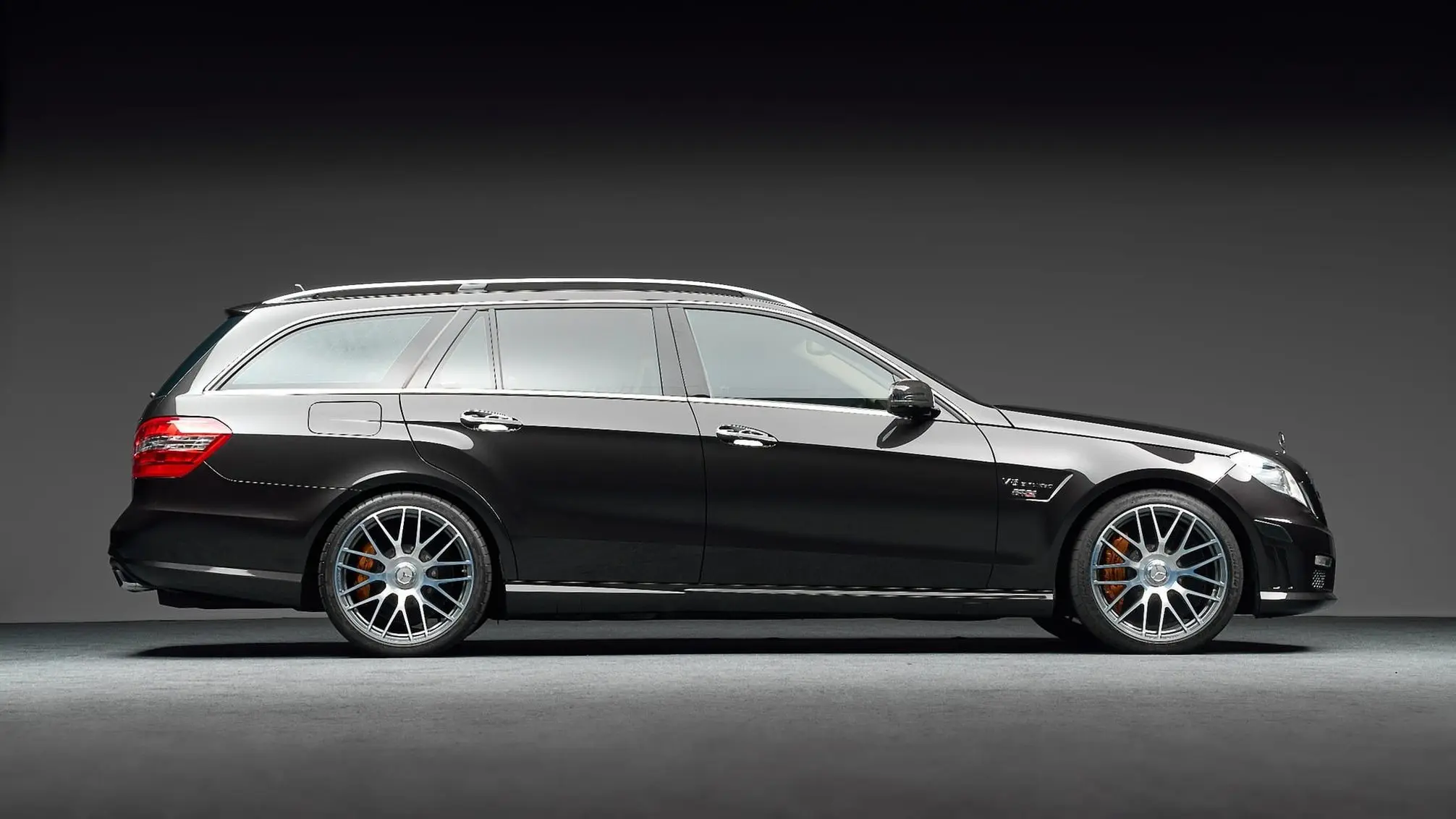 2012 Mercedes-Benz E-Class AMG E63 photo 4