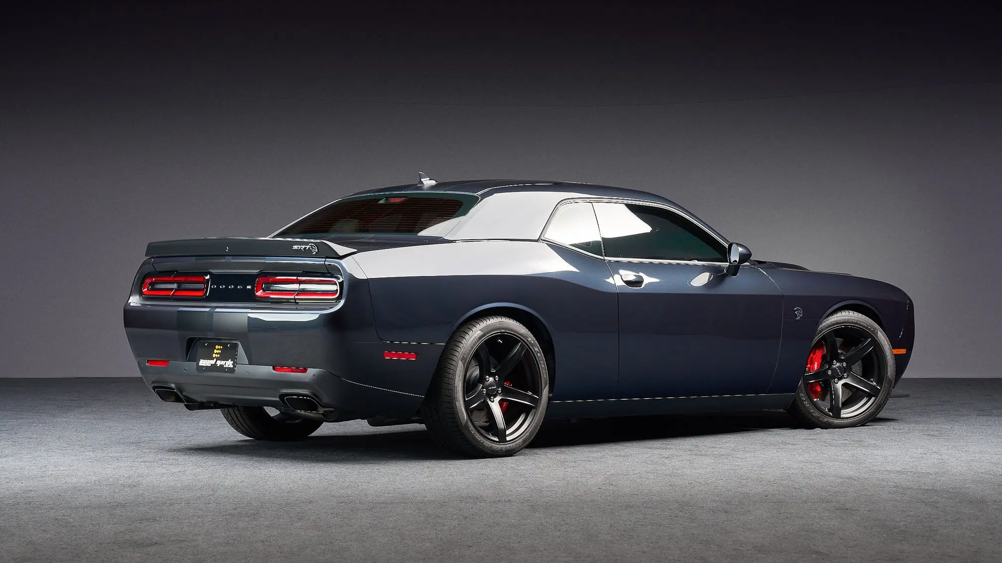 2017 Dodge Challenger SRT Hellcat photo 5
