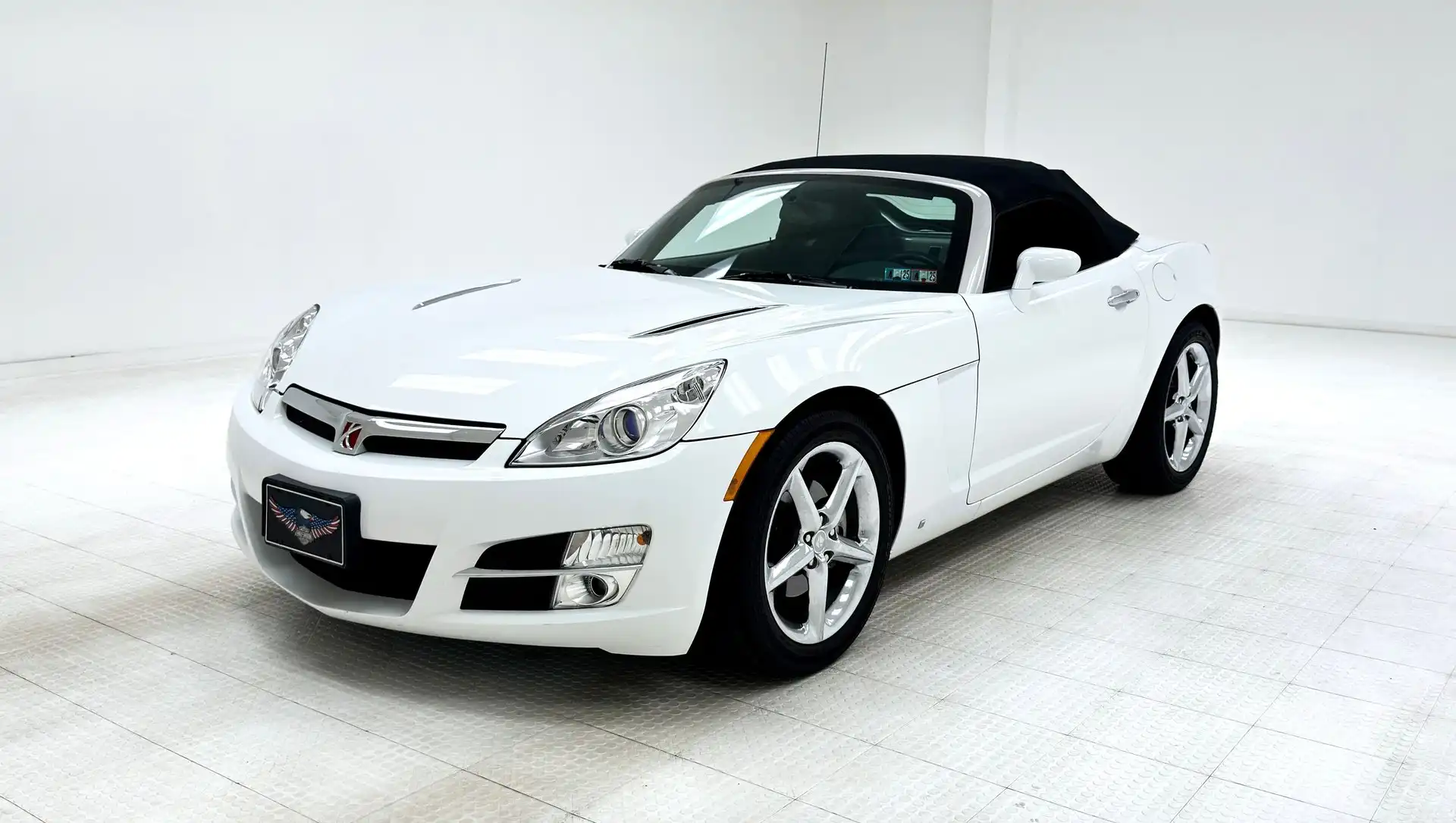 2008 Saturn Sky Roadster's photo