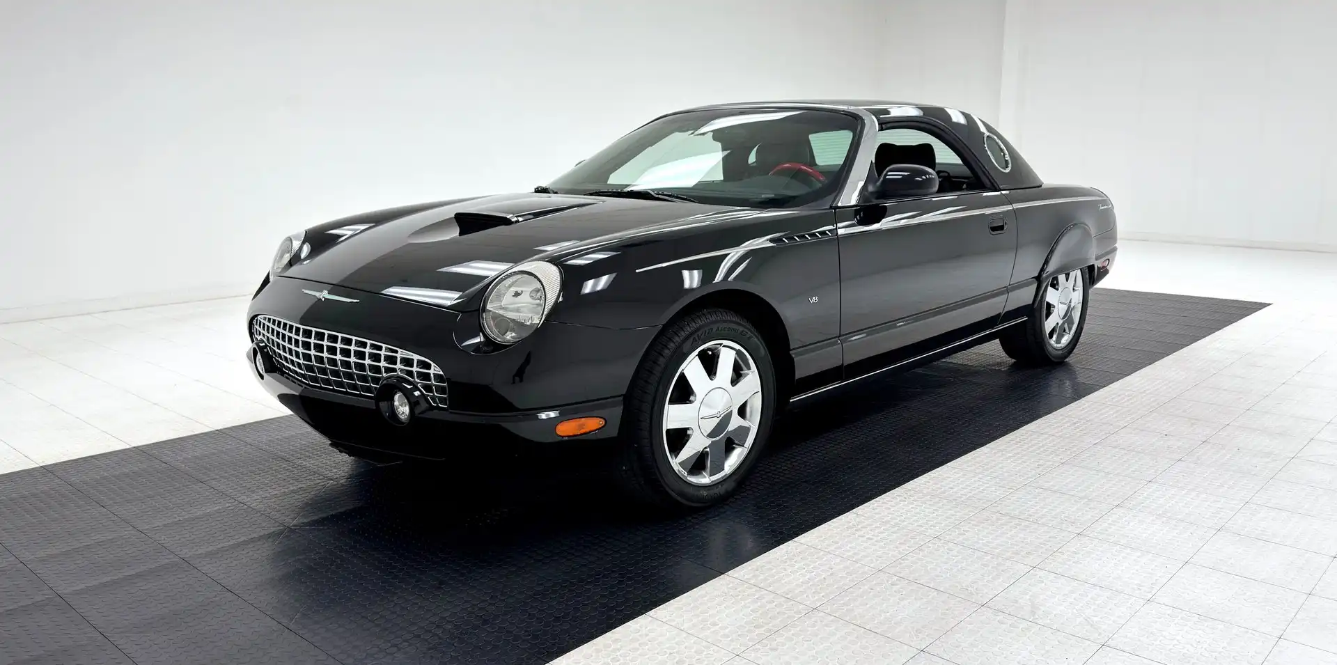 2002 Ford Thunderbird Deluxe With Removable Top's photo