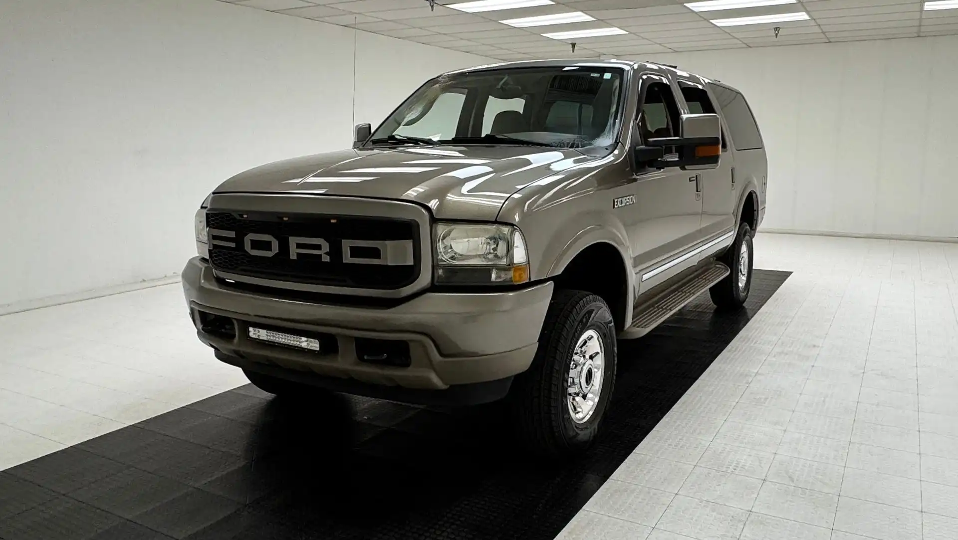 2004 Ford Excursion Limited 4X4 6.0L's photo