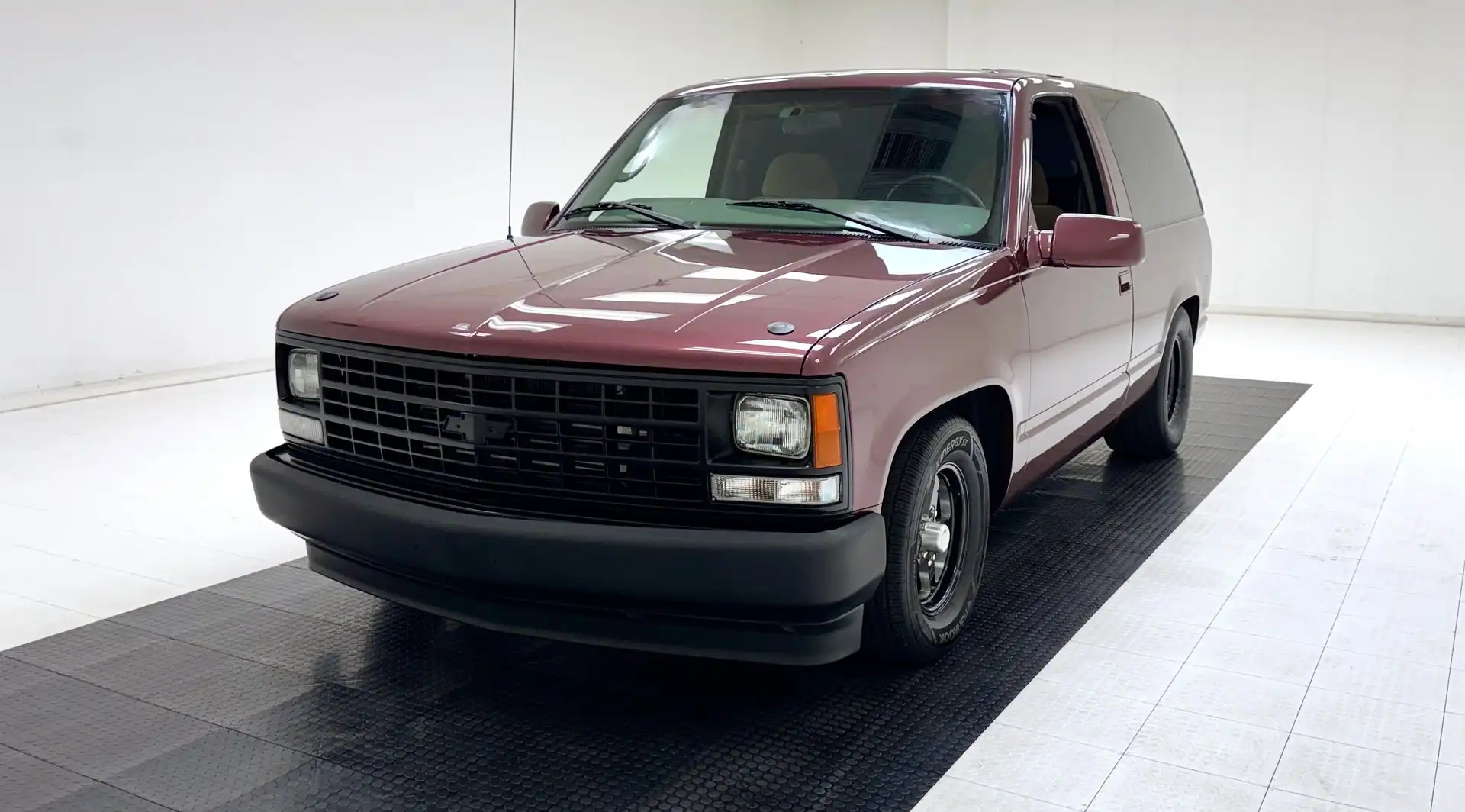 1997 GMC Yukon SL's photo