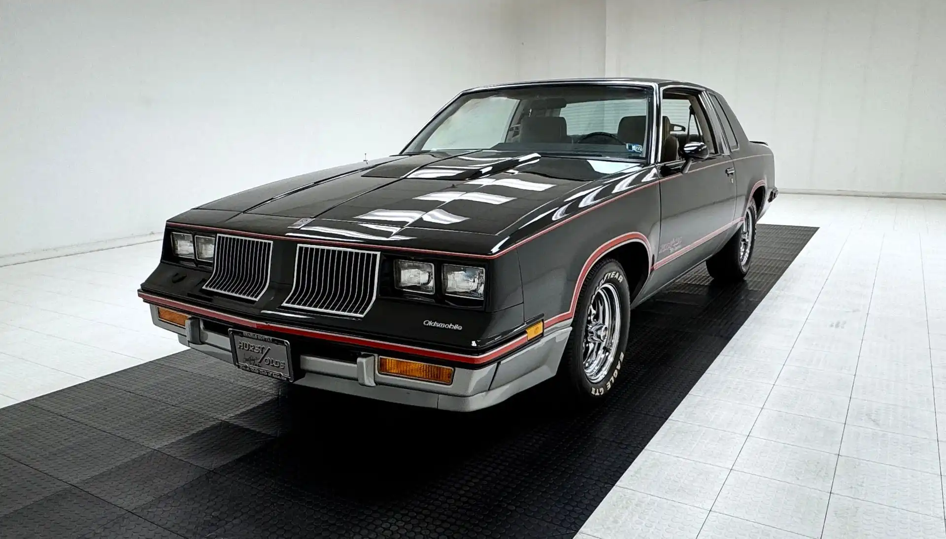 1983 Oldsmobile Cutlass Hurst Olds 15th Anniversary 2 Door Hardtop's photo