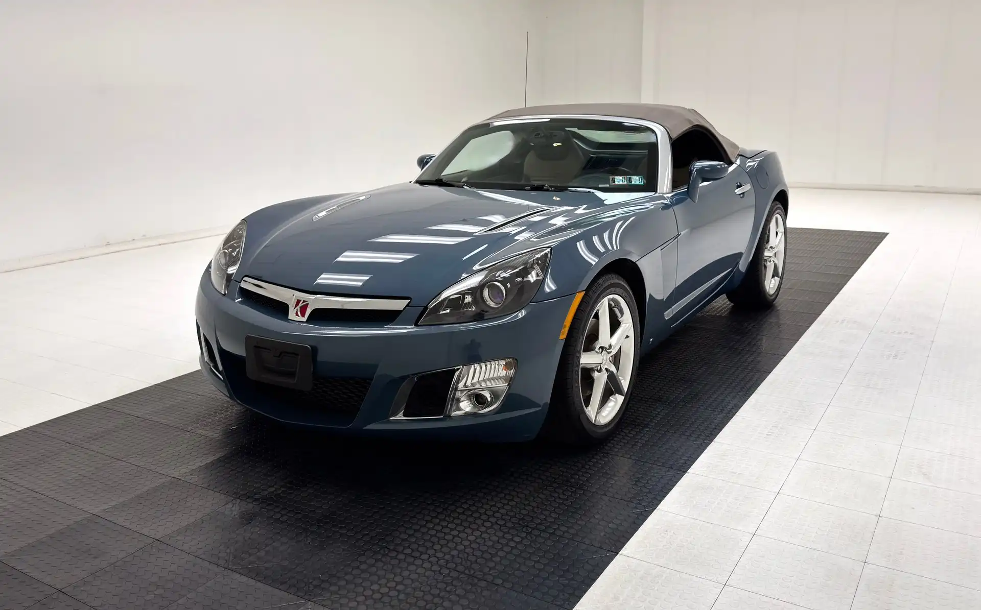 2008 Saturn Sky 2.0 Turbo Red Line's photo