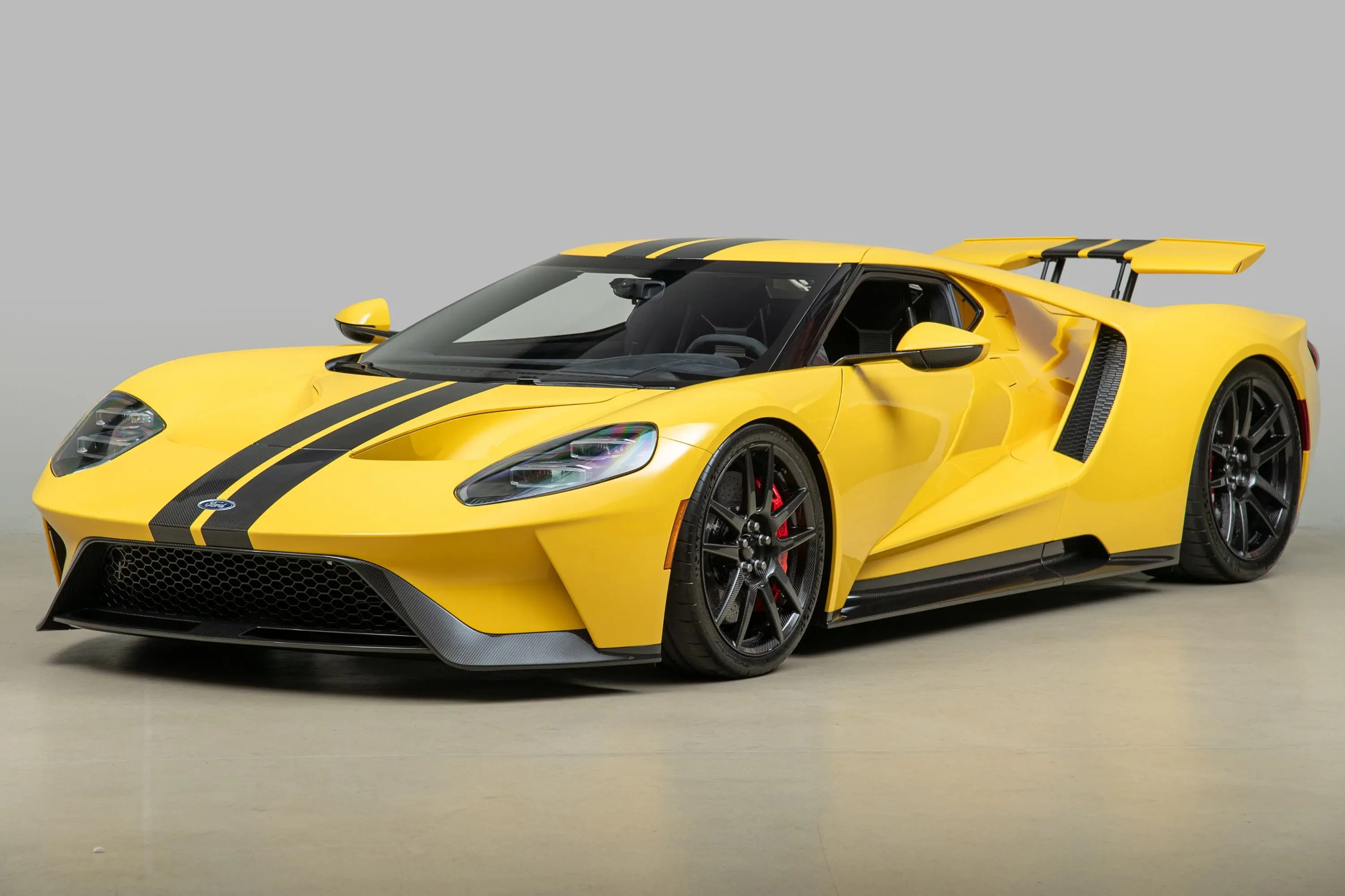 2021 Ford GT undefined photo 3