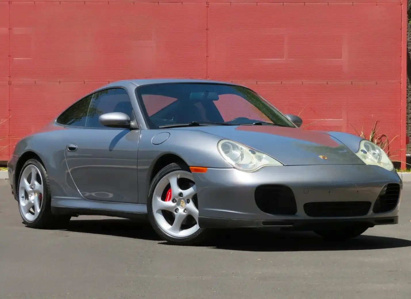 2004 Porsche 911 Carrera Coupe's photo