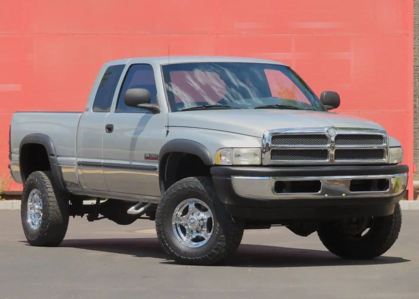 2000 Dodge Ram 1500 ST 4WD Quad Cab 2500 SWB's photo