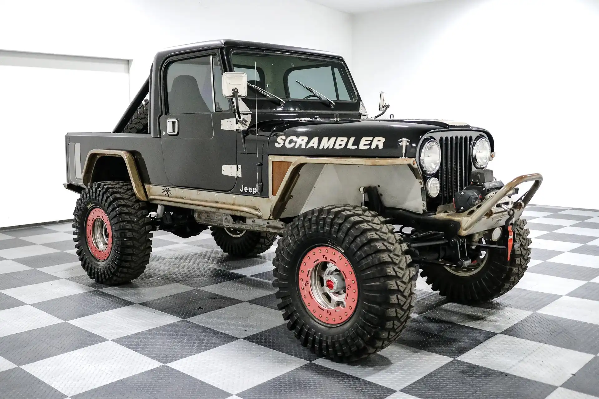 1983 Jeep CJ-8 Scrambler's photo
