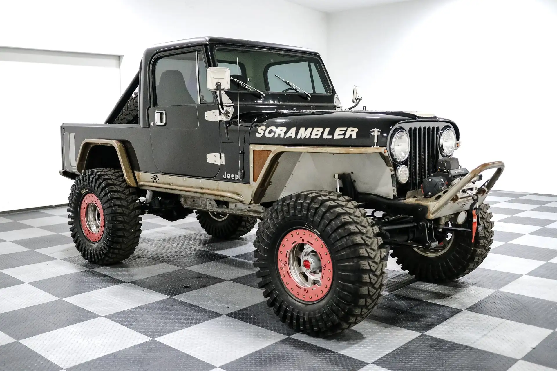 1983 Jeep CJ-8 Scrambler's photo