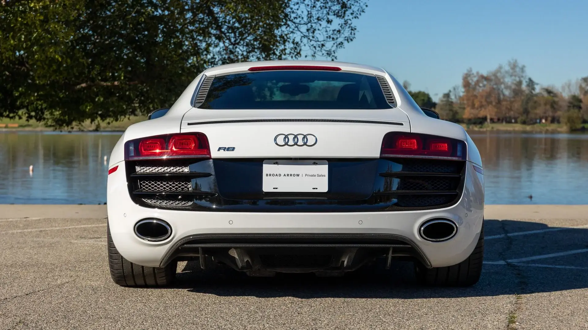 2012 Audi R8 5.2 quattro Manual photo 5