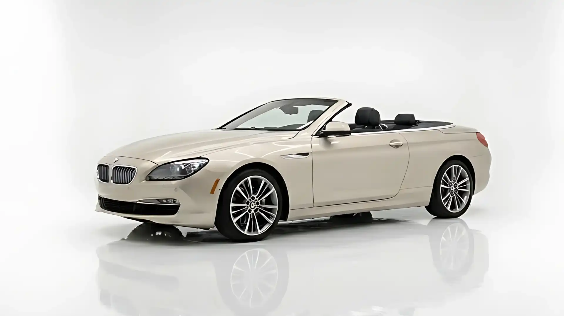 2012 BMW 6 Series 650i's photo