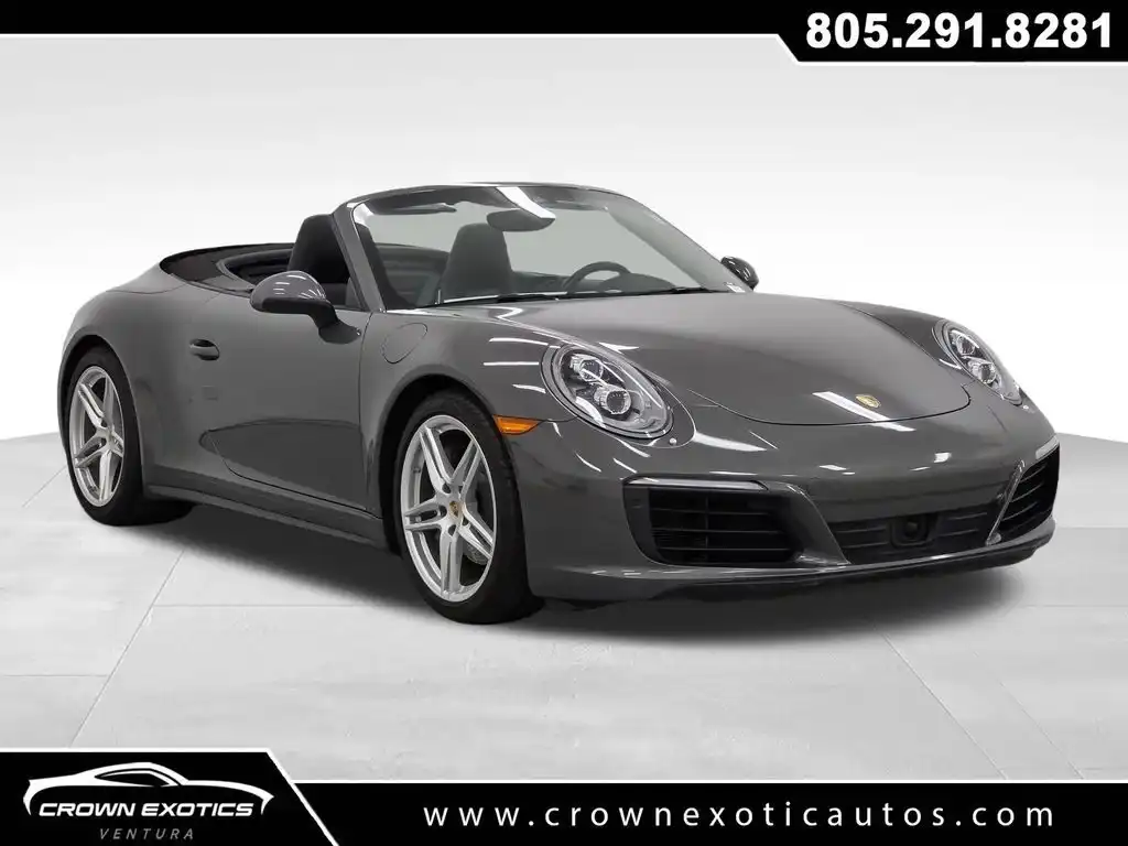 2017 Porsche 911 Carrera 4 Cabriolet's photo