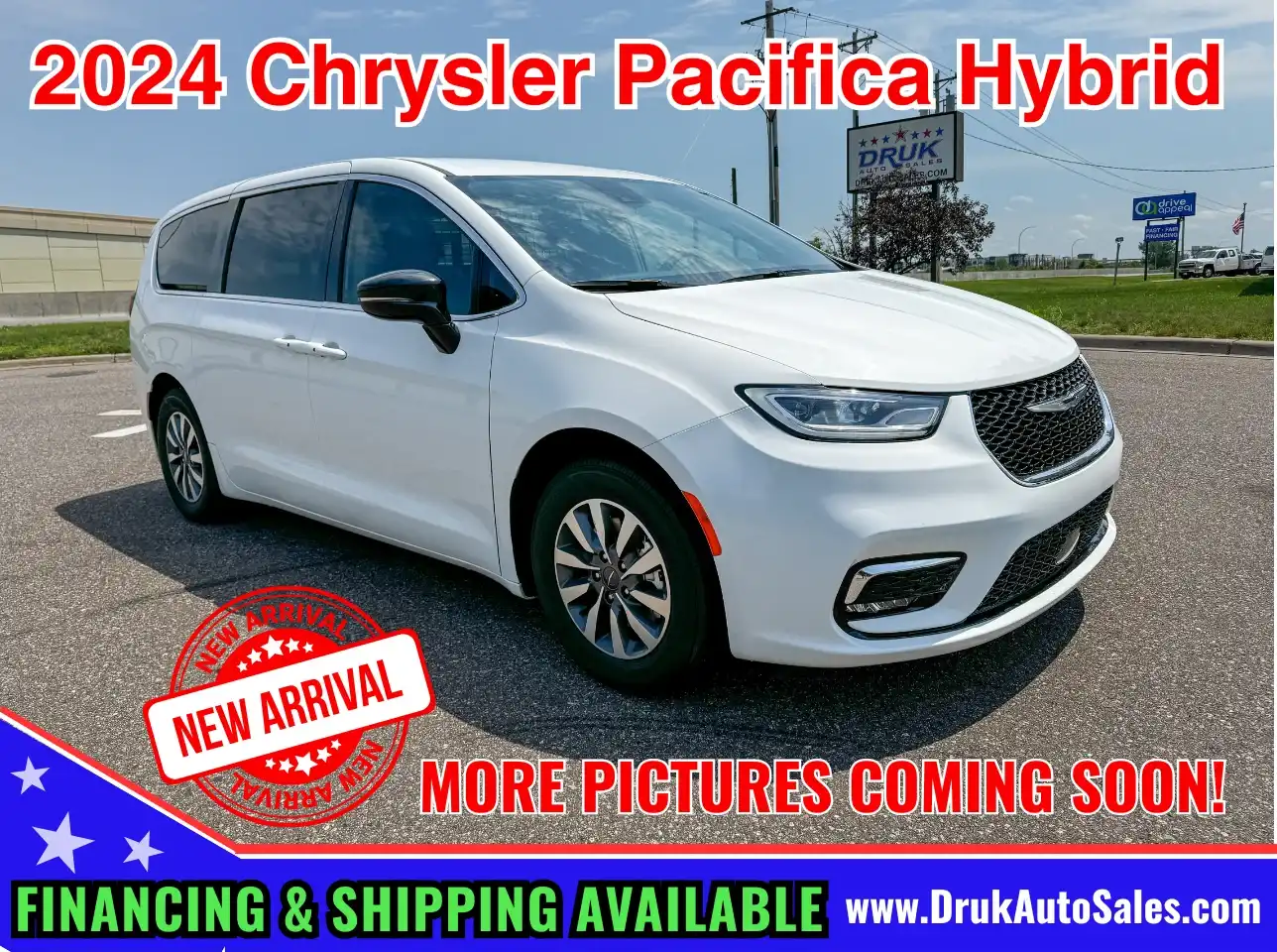 2024 Chrysler Pacifica Hybrid Select PHEV's photo