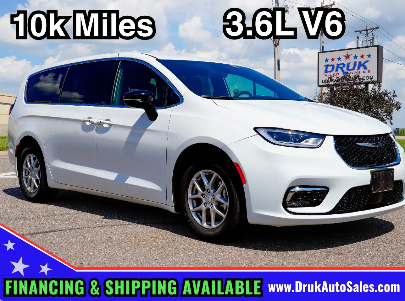 2025 Chrysler Pacifica Select photo 1