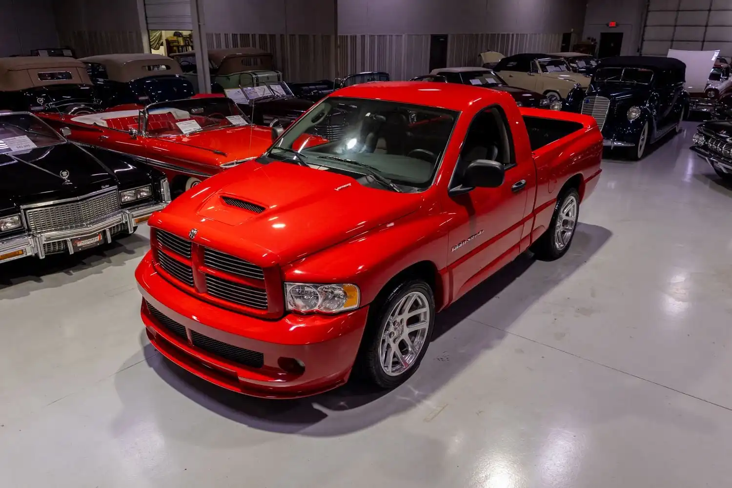 2004 Dodge Ram SRT-10 Base's photo