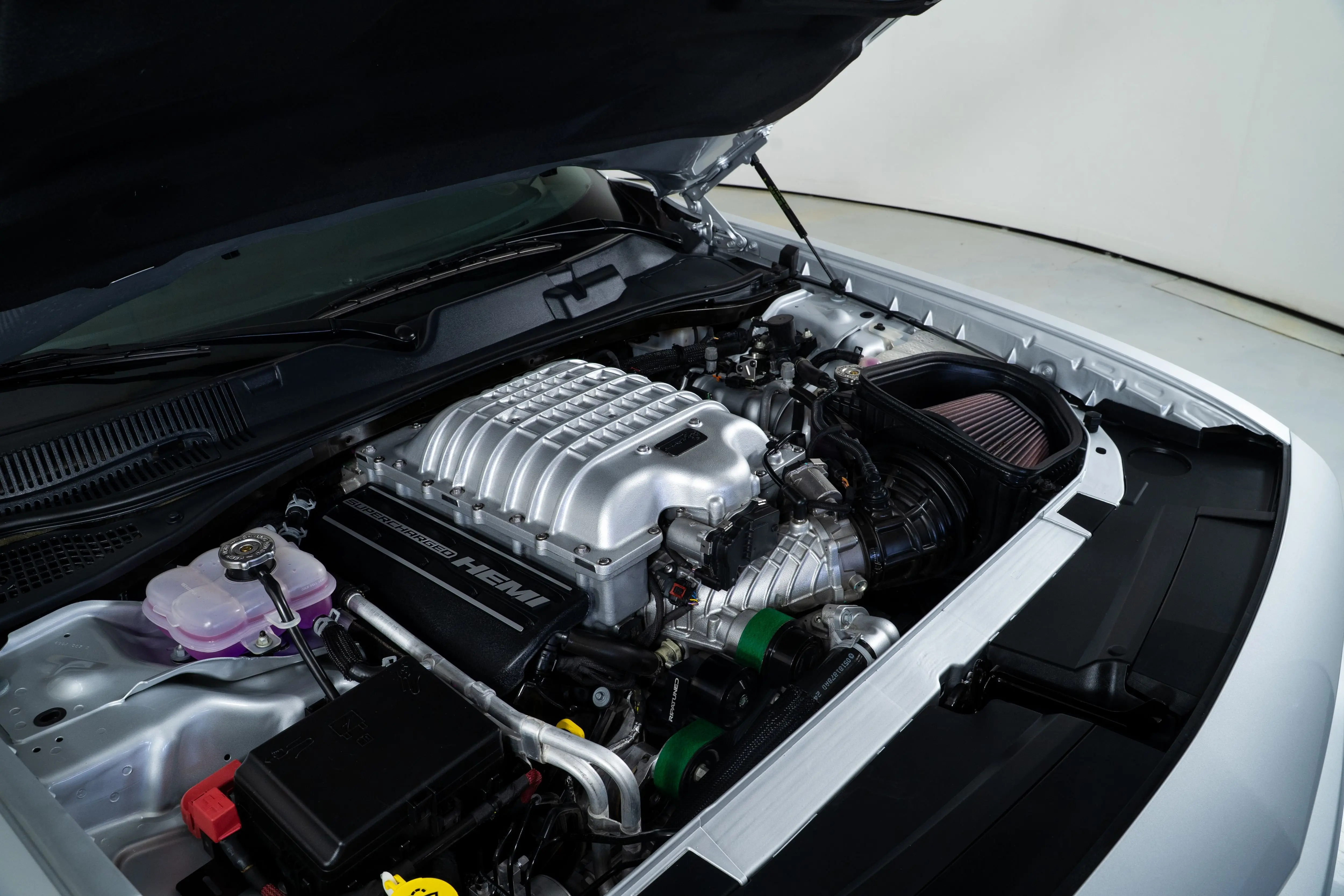 2019 Dodge Challenger SRT Hellcat Redeye Auto photo 3