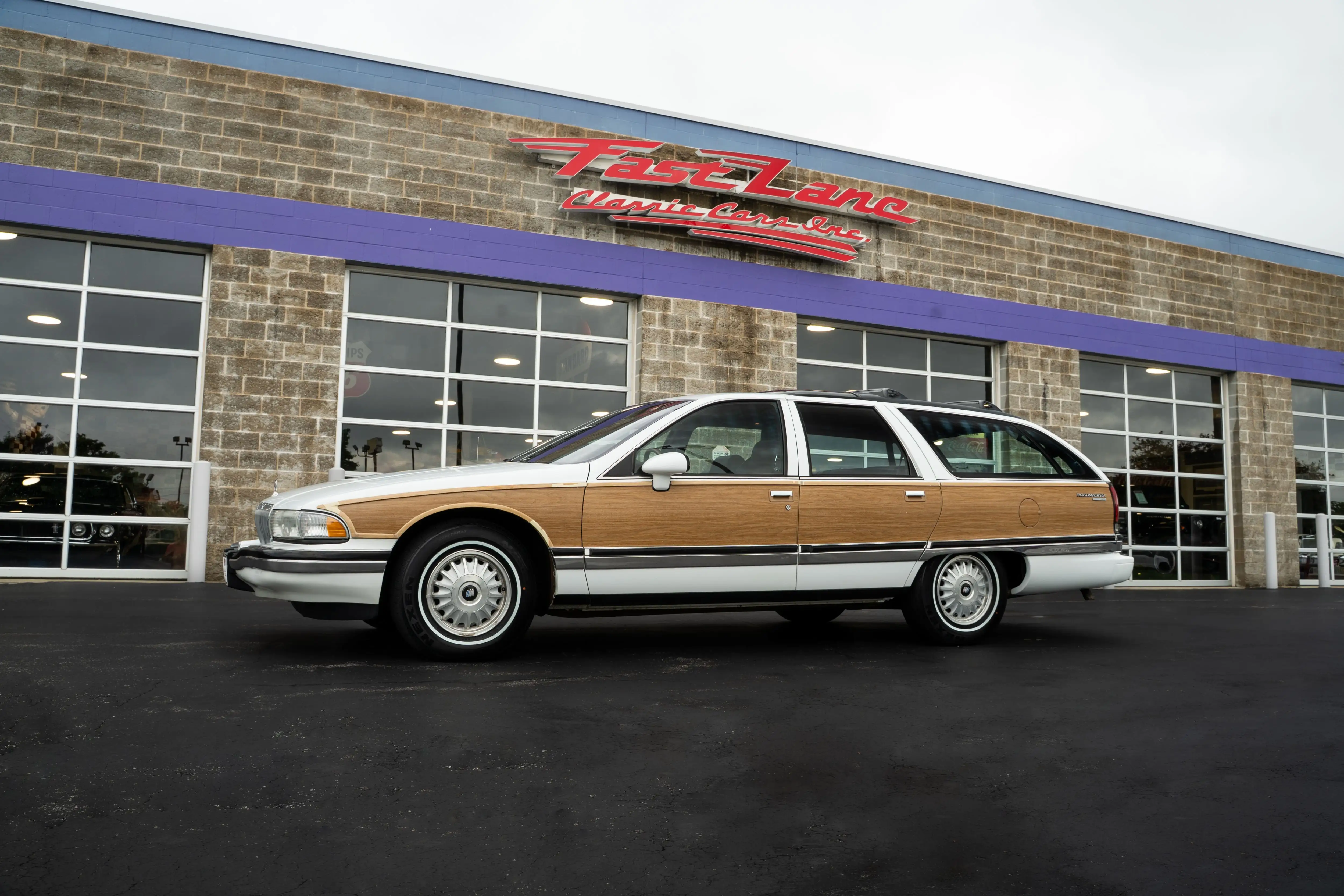 1994 Buick Roadmaster's photo