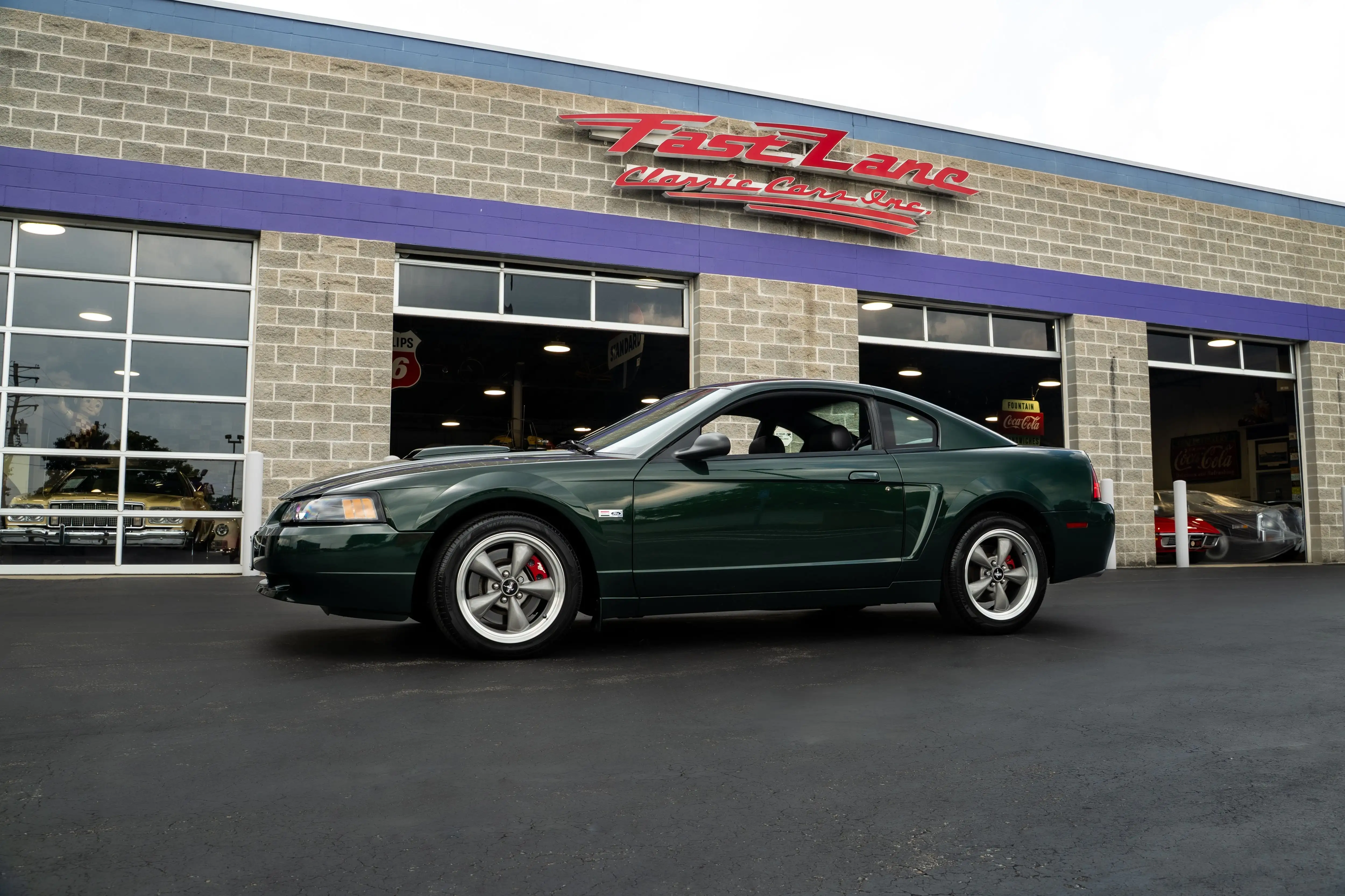 2001 Ford Mustang GT Premium's photo