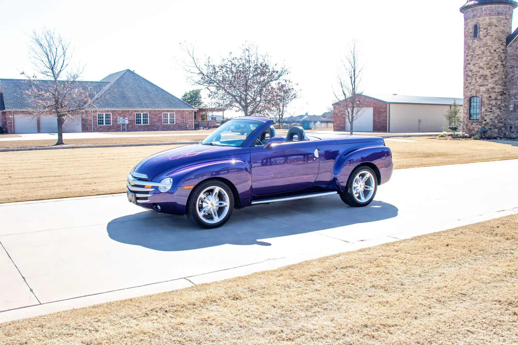 2004 Chevrolet SSR LS photo 4