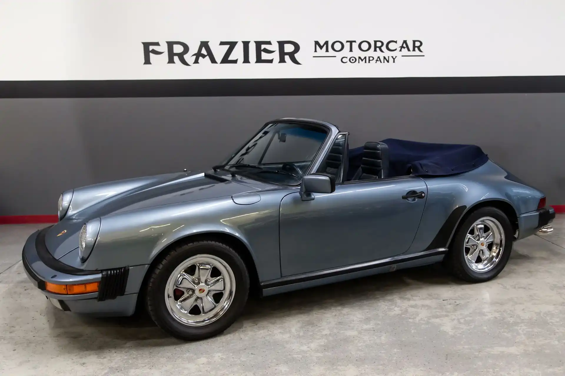1984 Porsche 911's photo