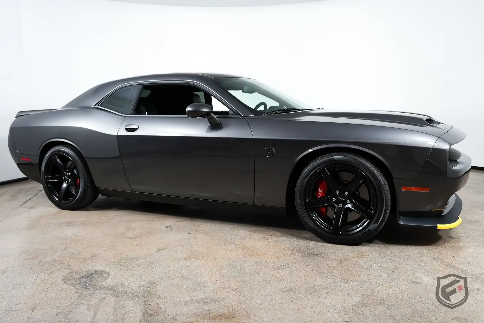 2022 Dodge Challenger SRT Hellcat's photo