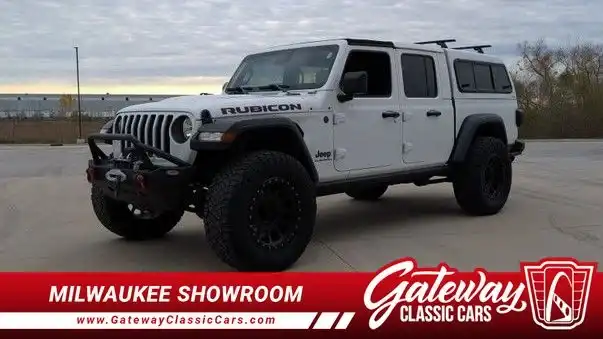 1982 Jeep CJ-8 Scrambler's photo