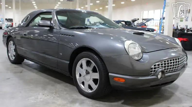 2002 Ford Thunderbird undefined photo 4