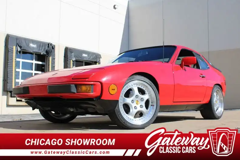 1982 Porsche 924's photo