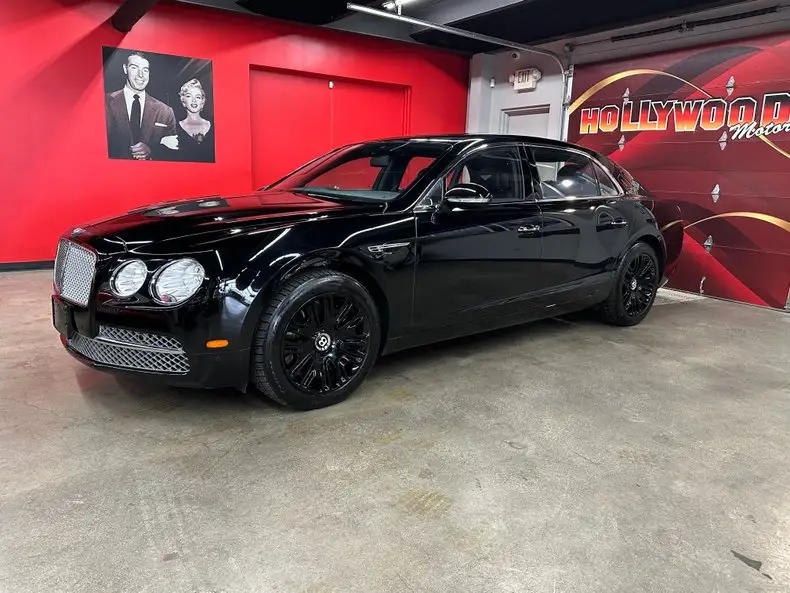 2014 Bentley Flying Spur Base photo 1