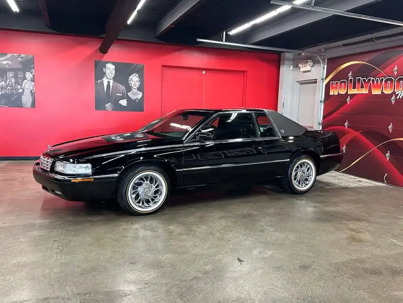2002 Cadillac Eldorado ESC's photo