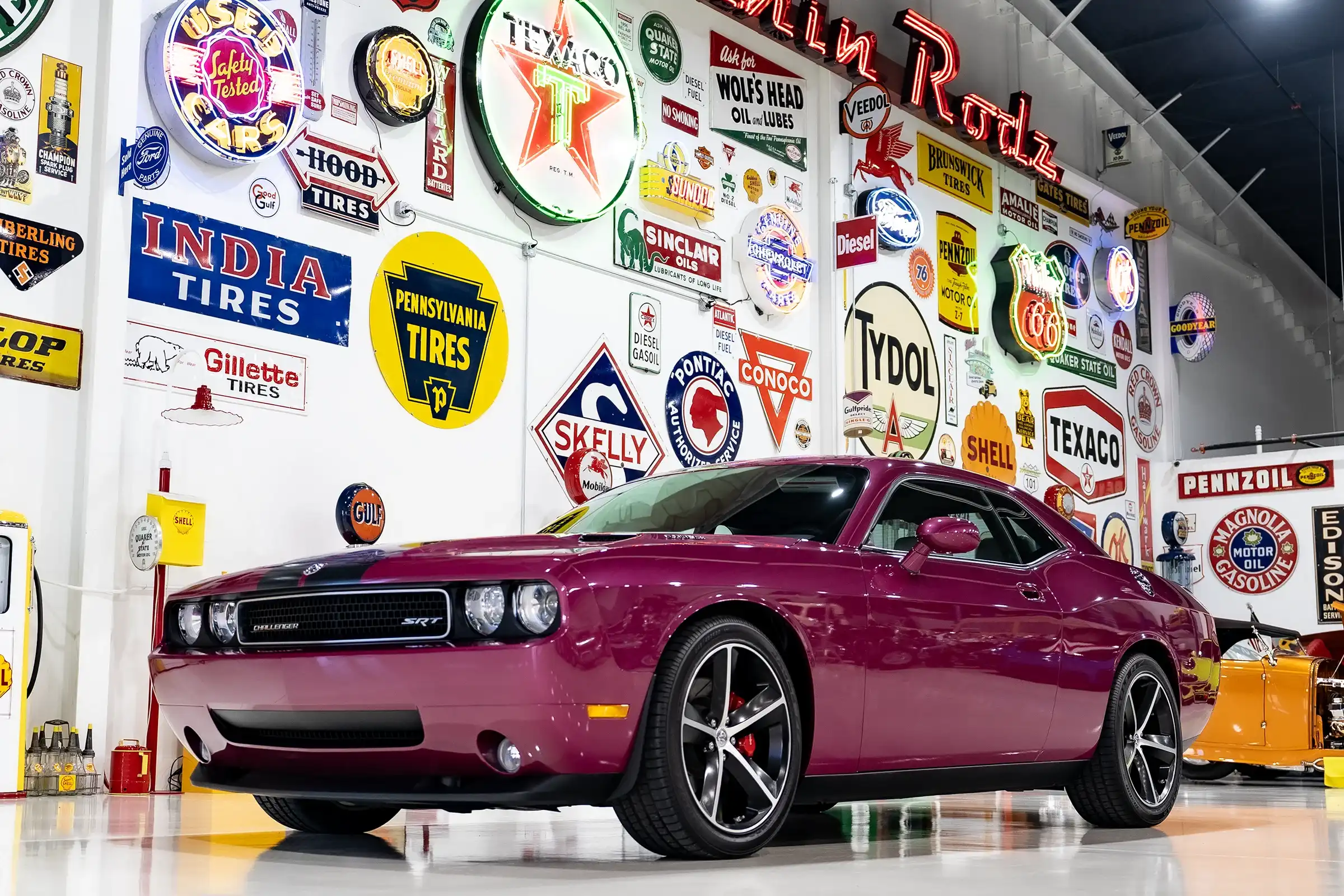 2010 Dodge Challenger SRT8's photo