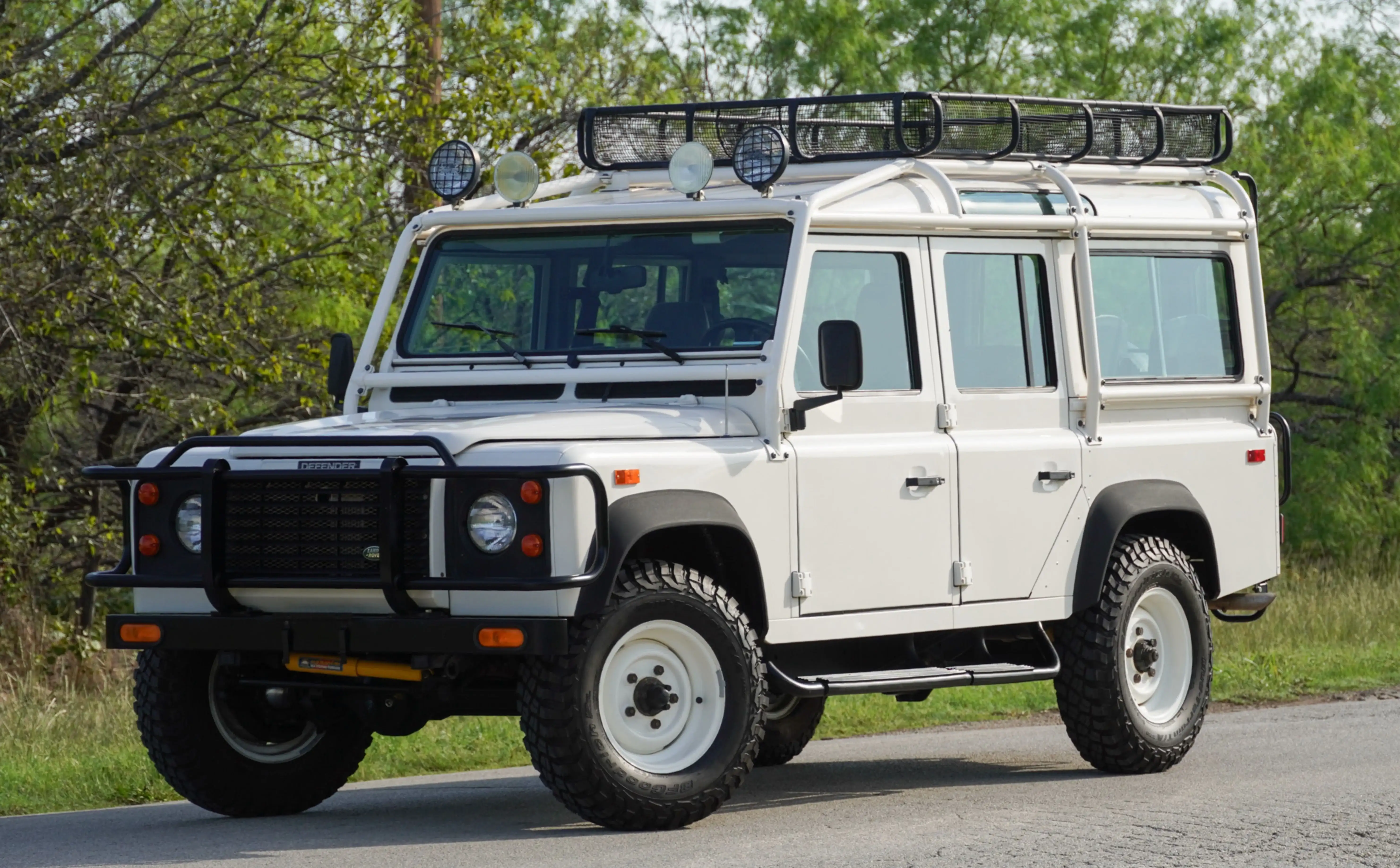 1993 Land Rover Defender's photo