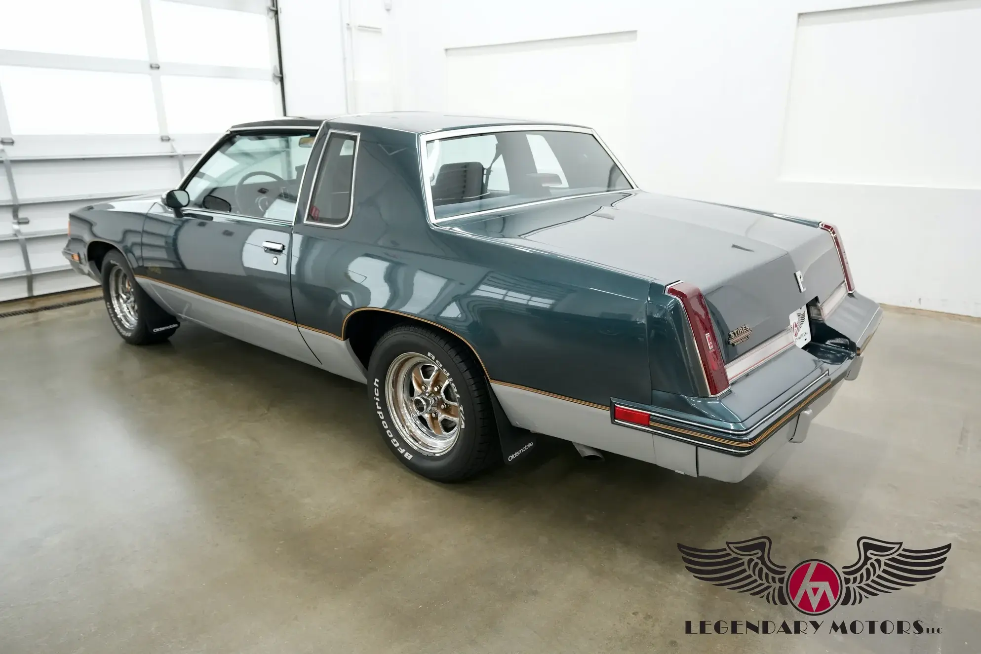 1987 Oldsmobile Cutlass undefined photo 3