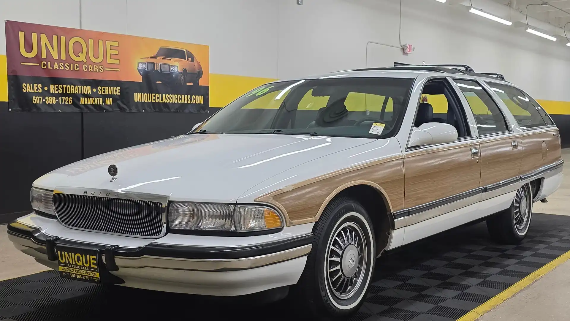 1996 Buick Roadmaster V8 Estate Wagon Collectors Edition LT1 350's photo