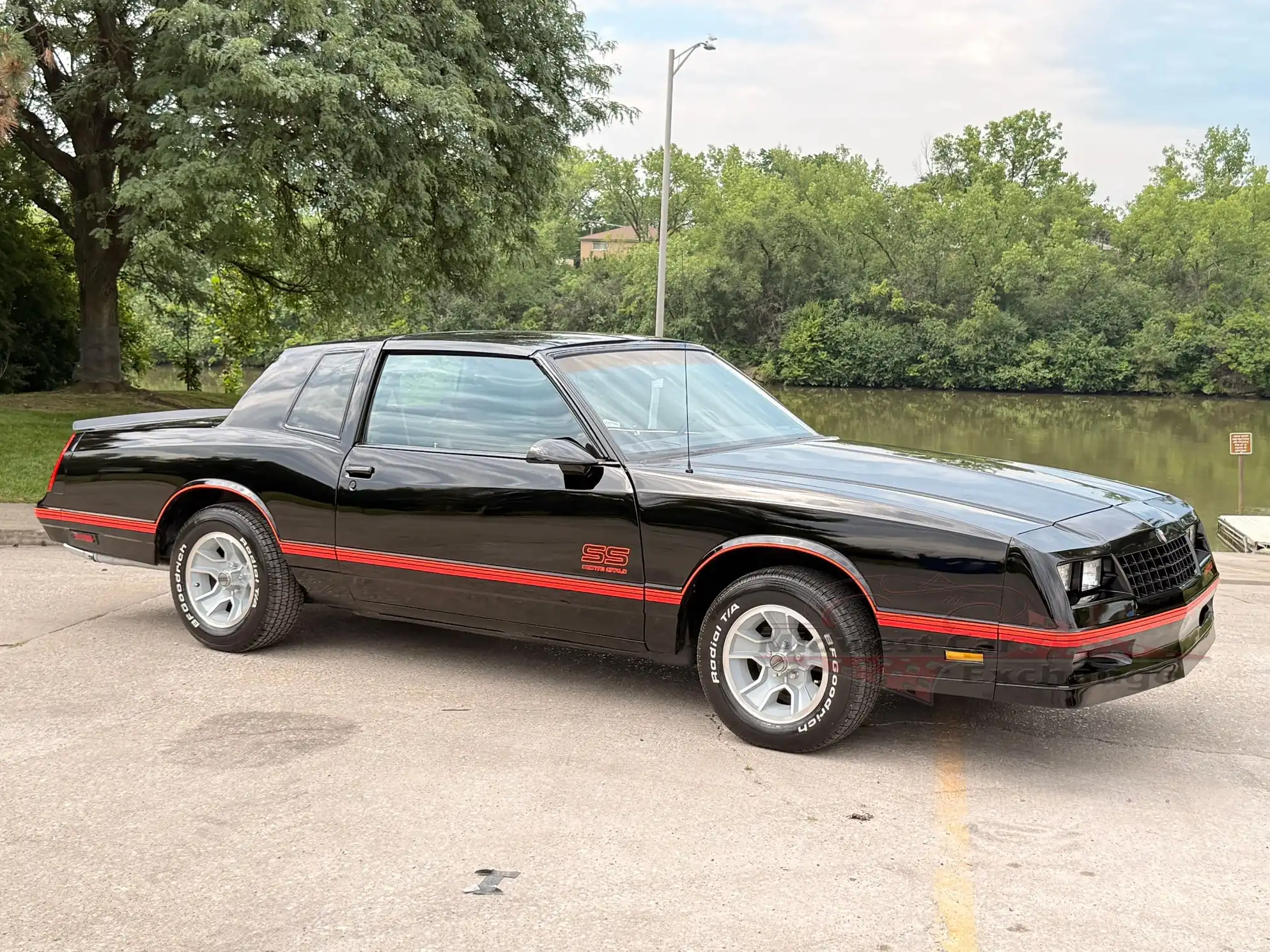 1987 Chevrolet Monte Carlo's photo