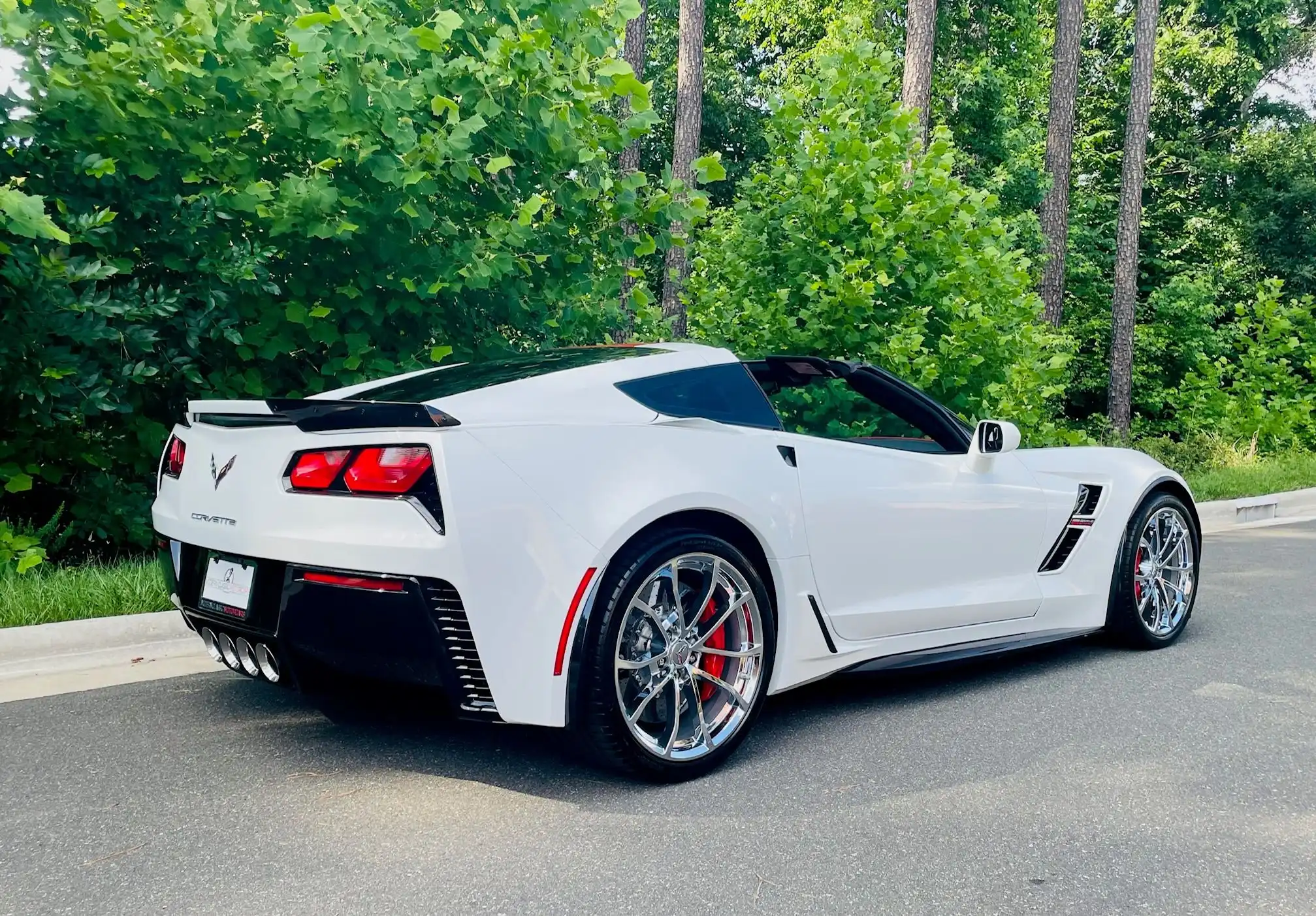 2017 Chevrolet Corvette Grand Sport Coupe 2LT's photo