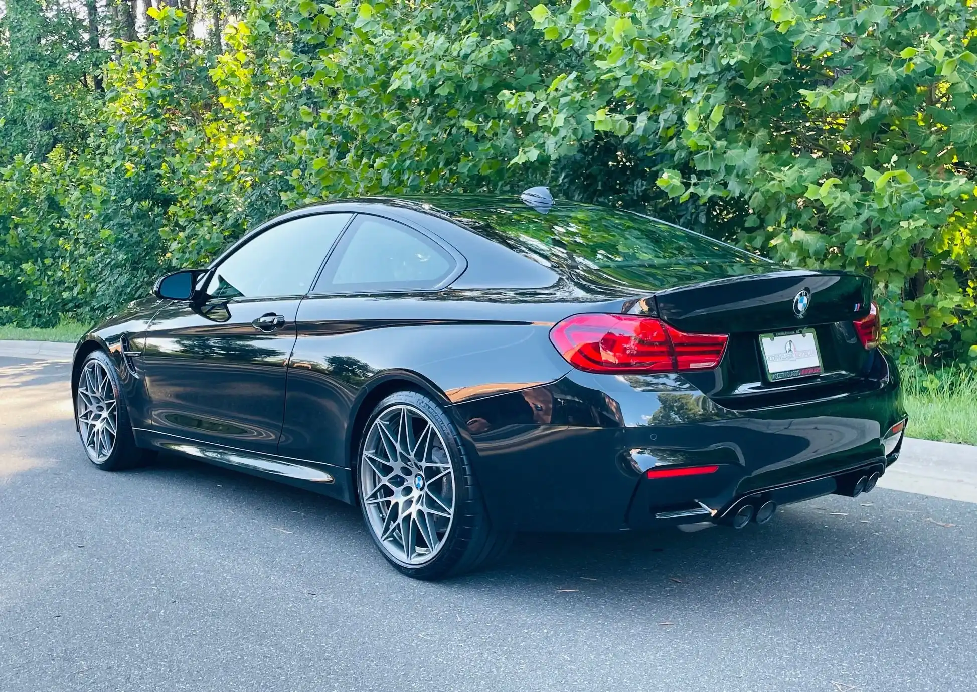 2019 BMW M4 Base's photo