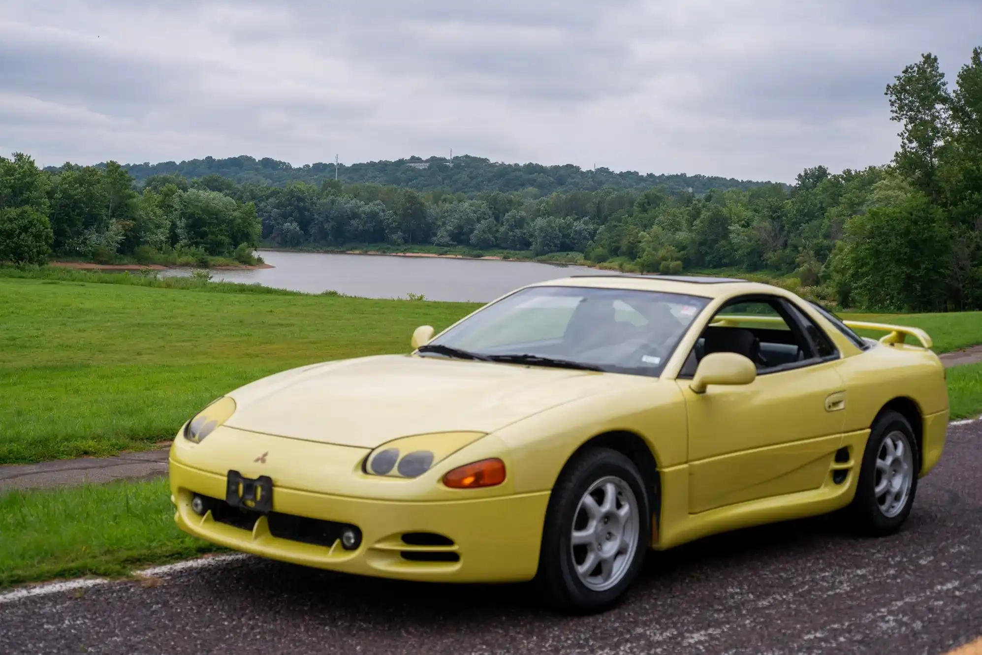 1995 Mitsubishi 3000GT's photo