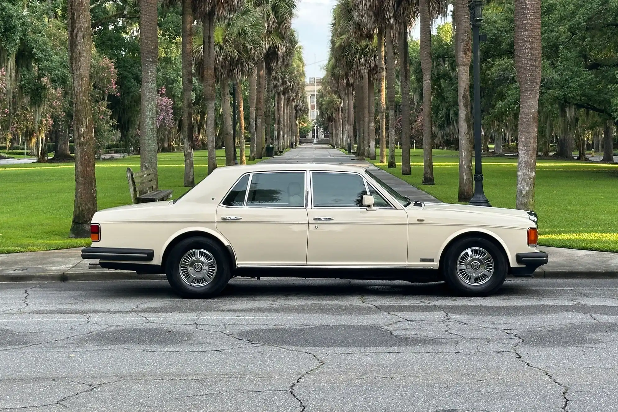 1988 Bentley Mulsanne's photo