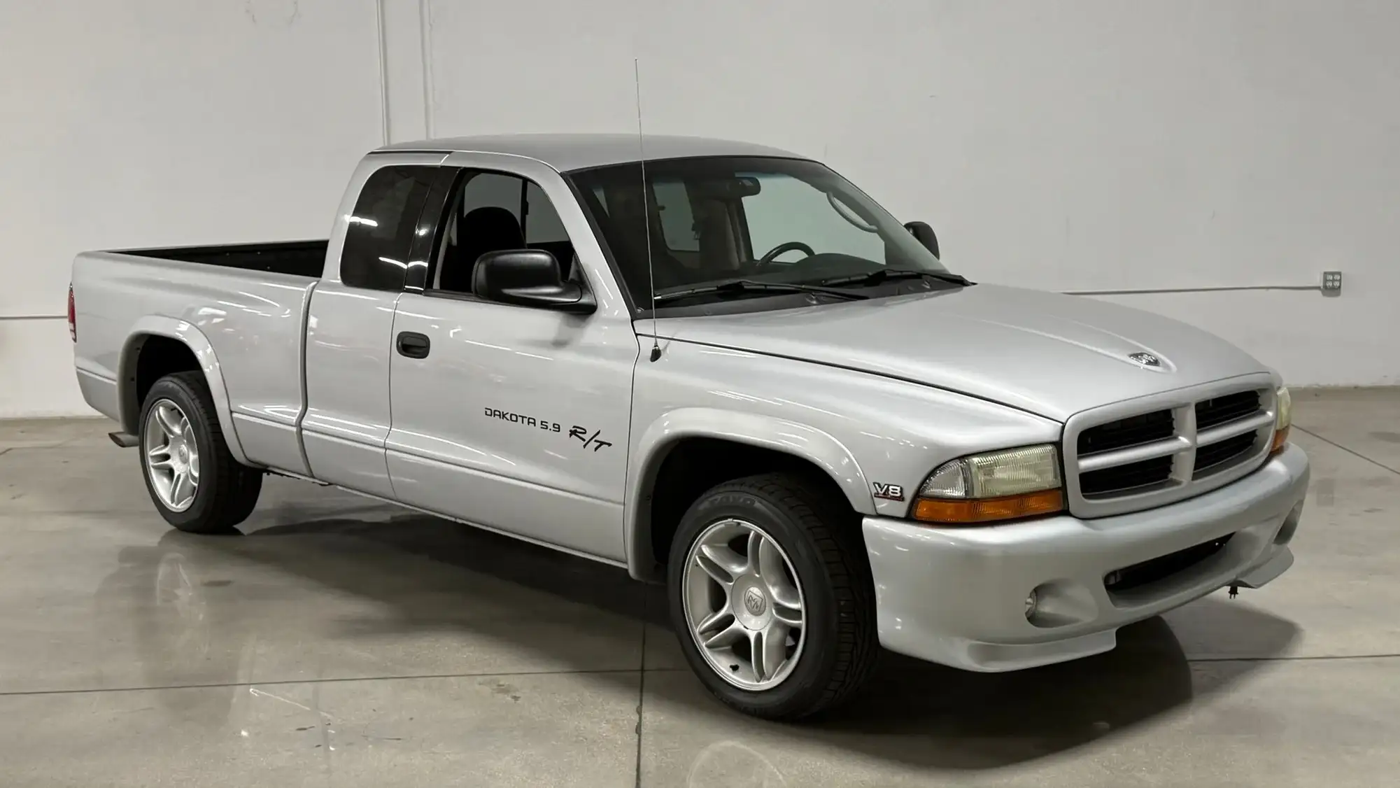 2001 Dodge Dakota R/T Club Cab Sport's photo