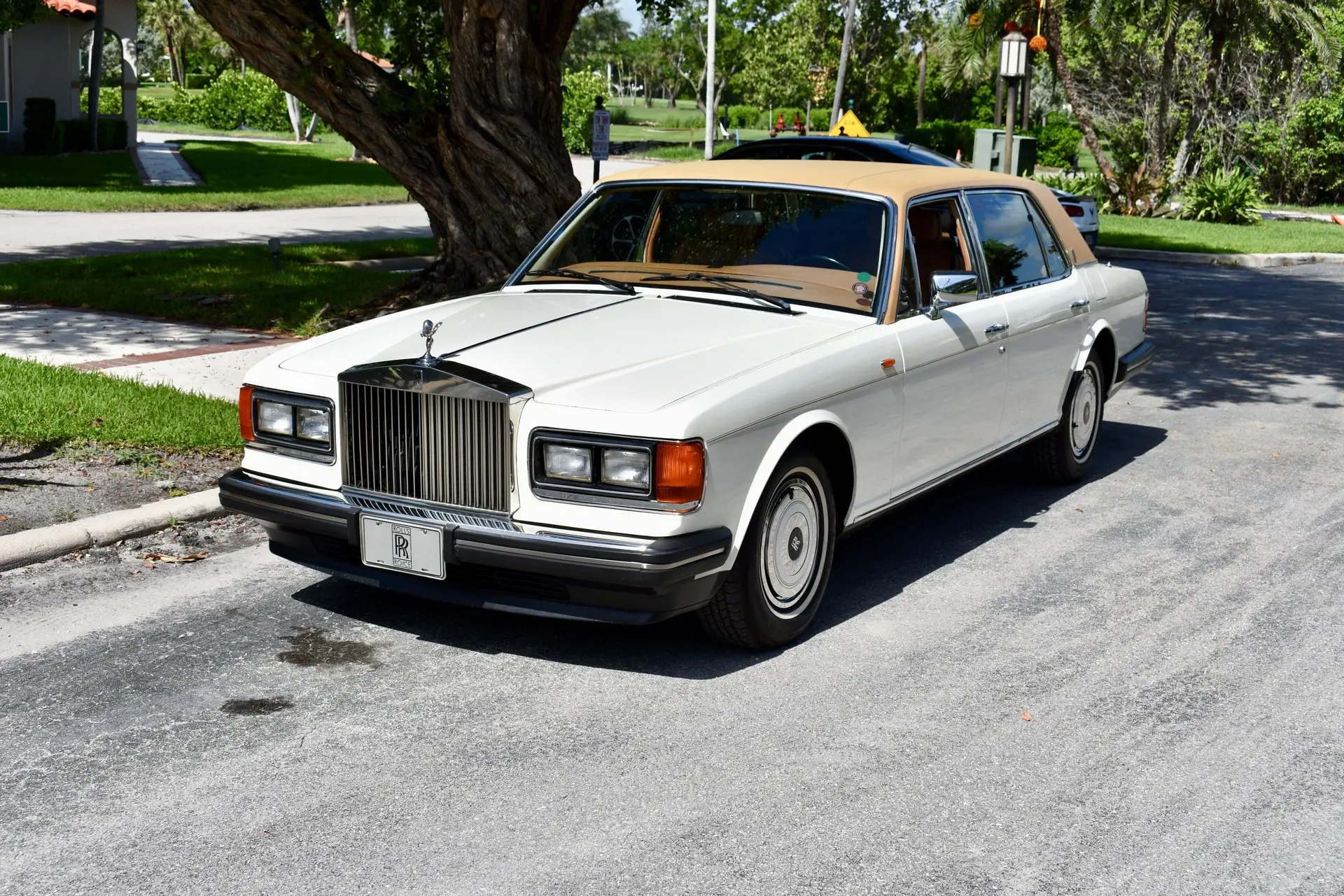 1989 Rolls-Royce Silver Spur undefined photo 3