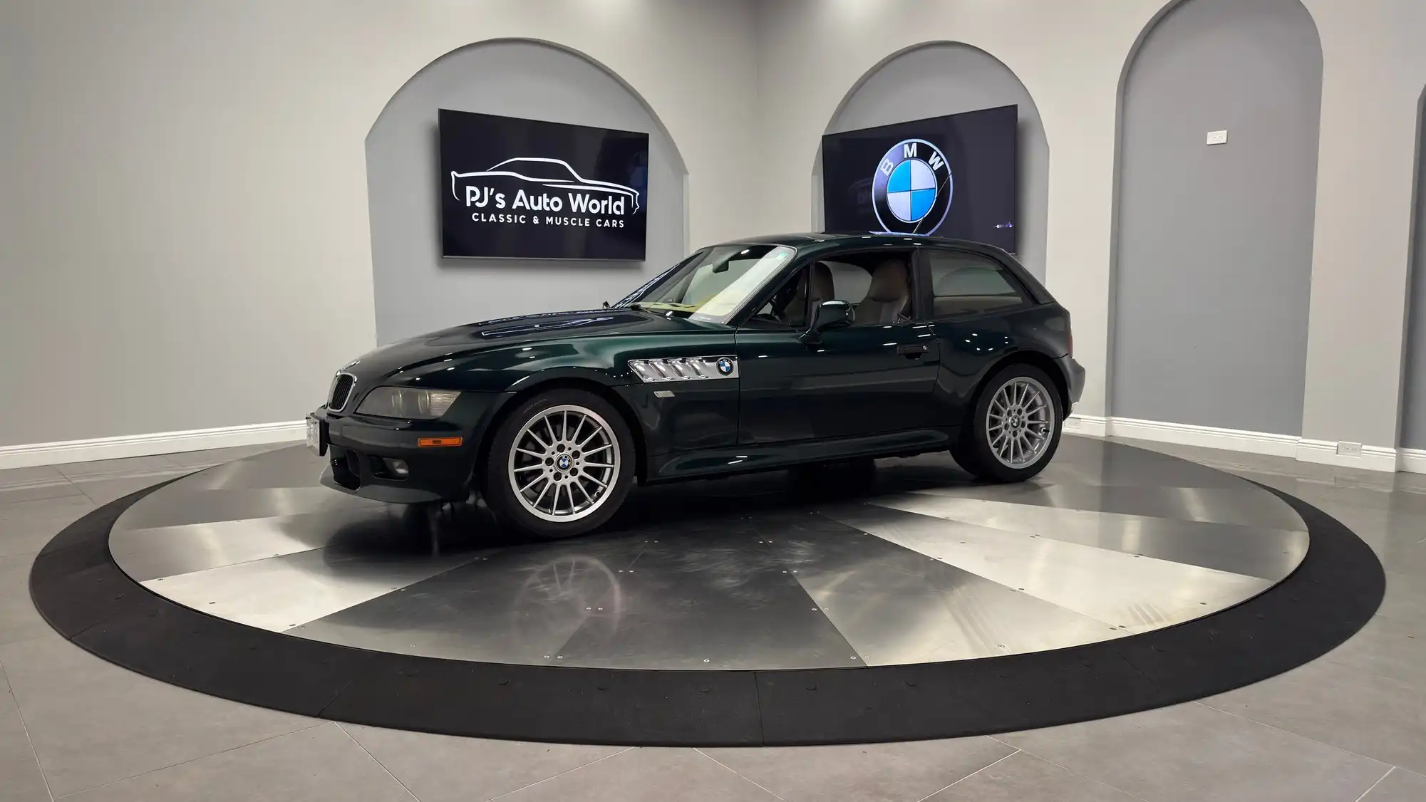 2001 BMW Z3 3.0 Coupe's photo