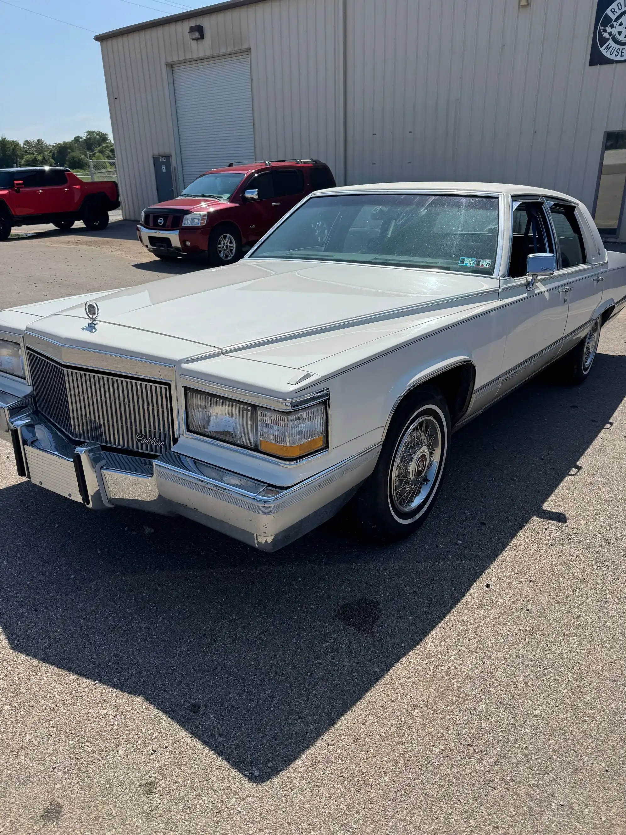 1991 Cadillac Brougham's photo